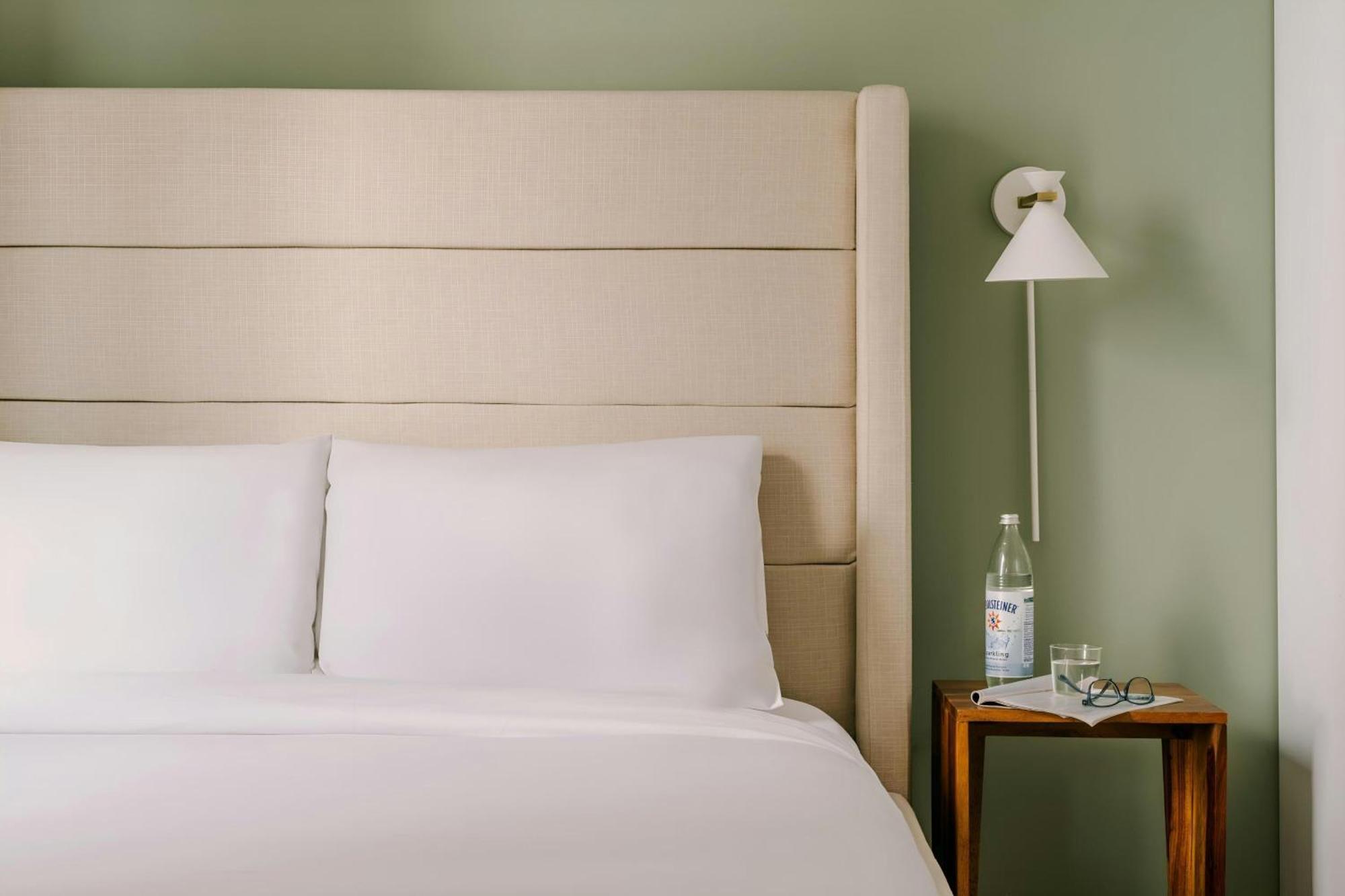 Sonder By Marriott Bonvoy Battery Park Apartments Financial District New York